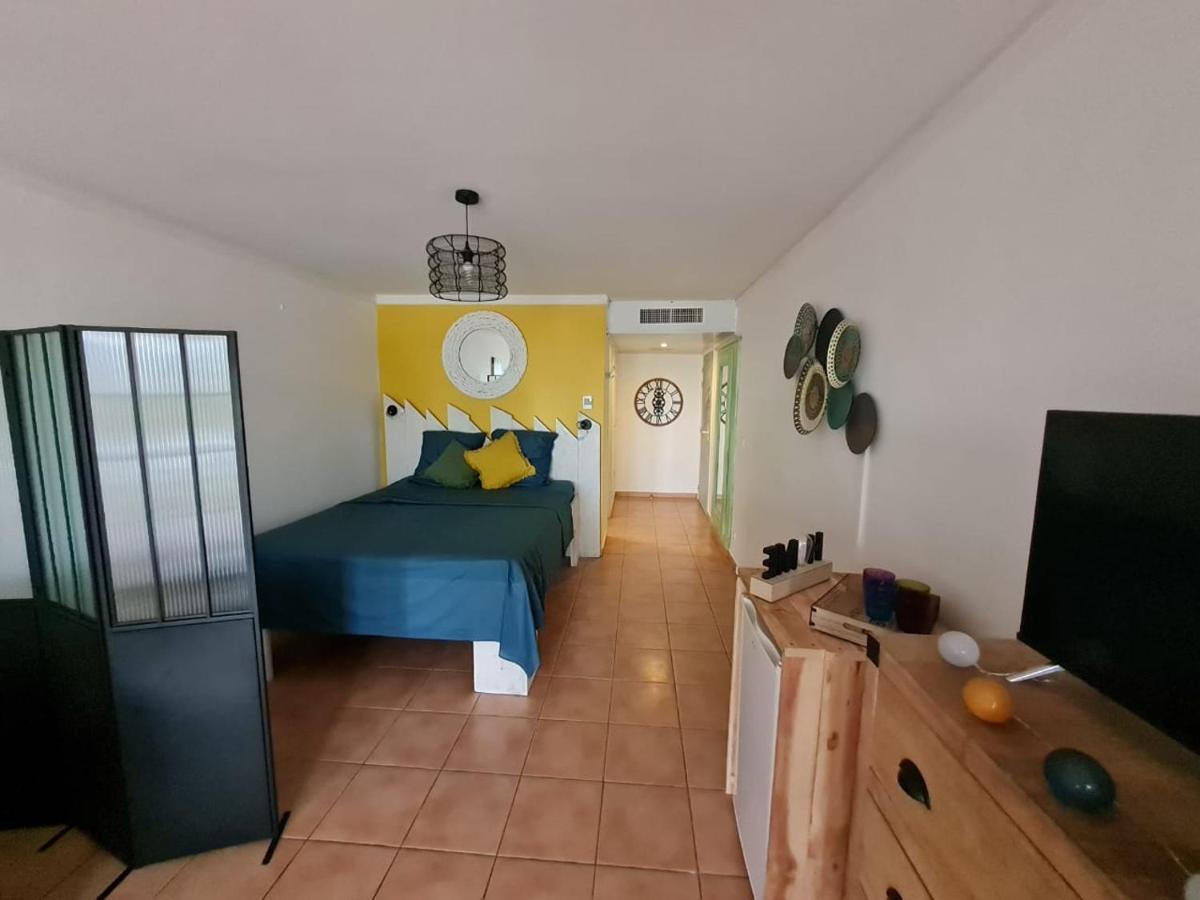 Studio Cosy, Vue Sur Mer Villages Vacances Sainte Anne Cheques Vacances Acceptes ภายนอก รูปภาพ